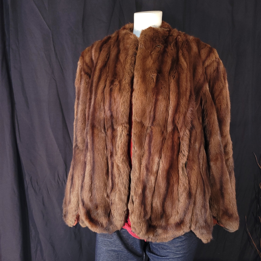 RARE Vintage Scalloped Hem & Sleeve Mink Coat
